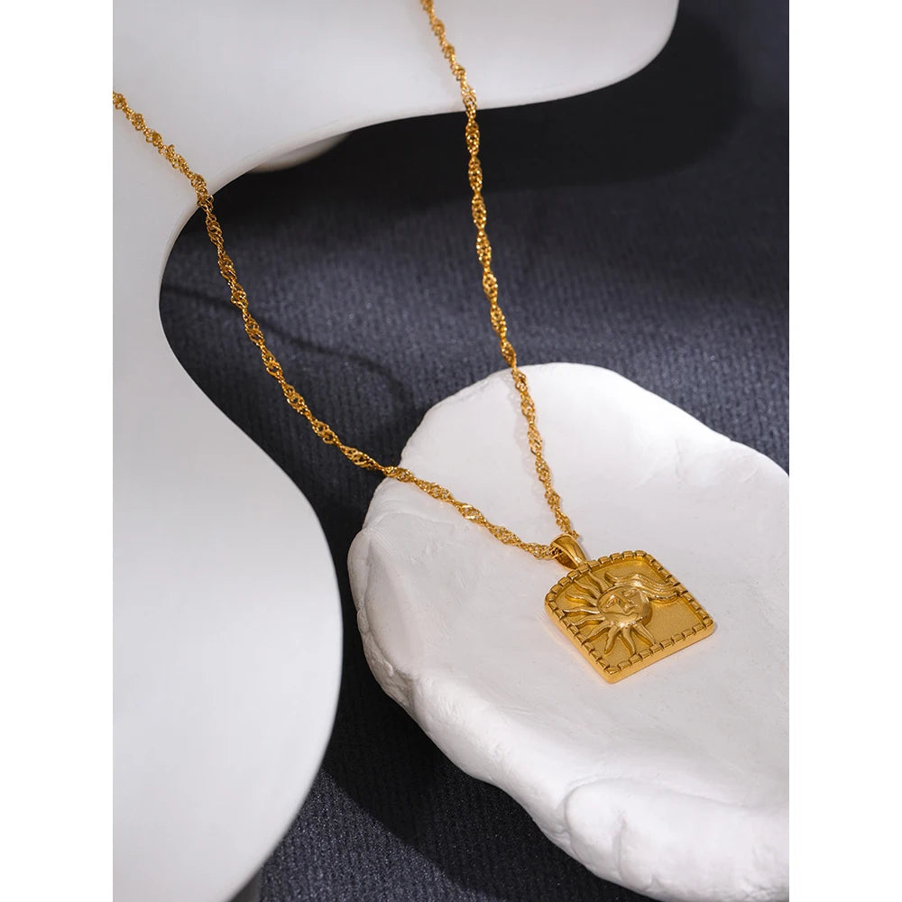 Gold Sun Pendant Collar Celestial Necklace