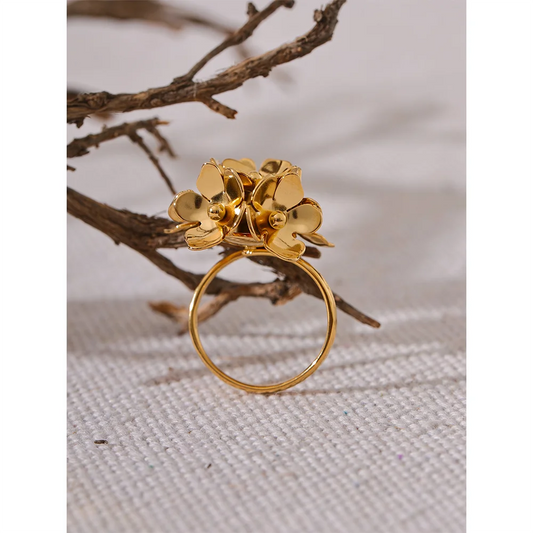 Gold Chic Stereoscopic Flower Adjustable Ring