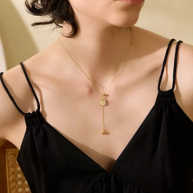 Stylish Square Heart Shell Pendant  Romantic Necklace