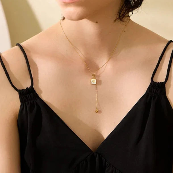 Stylish Square Heart Shell Pendant  Romantic Necklace